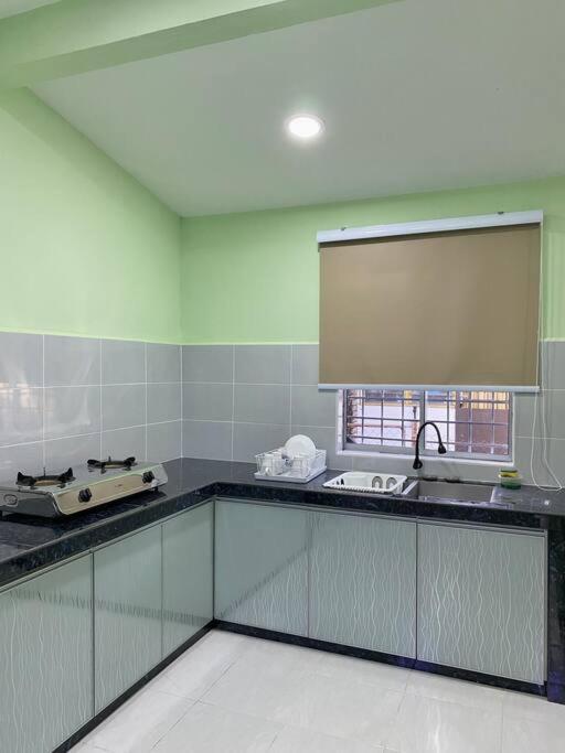 Sri Aman Homestay Jitra Exteriér fotografie